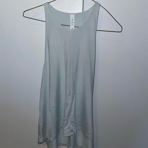 Lululemon light blue tank top size 6